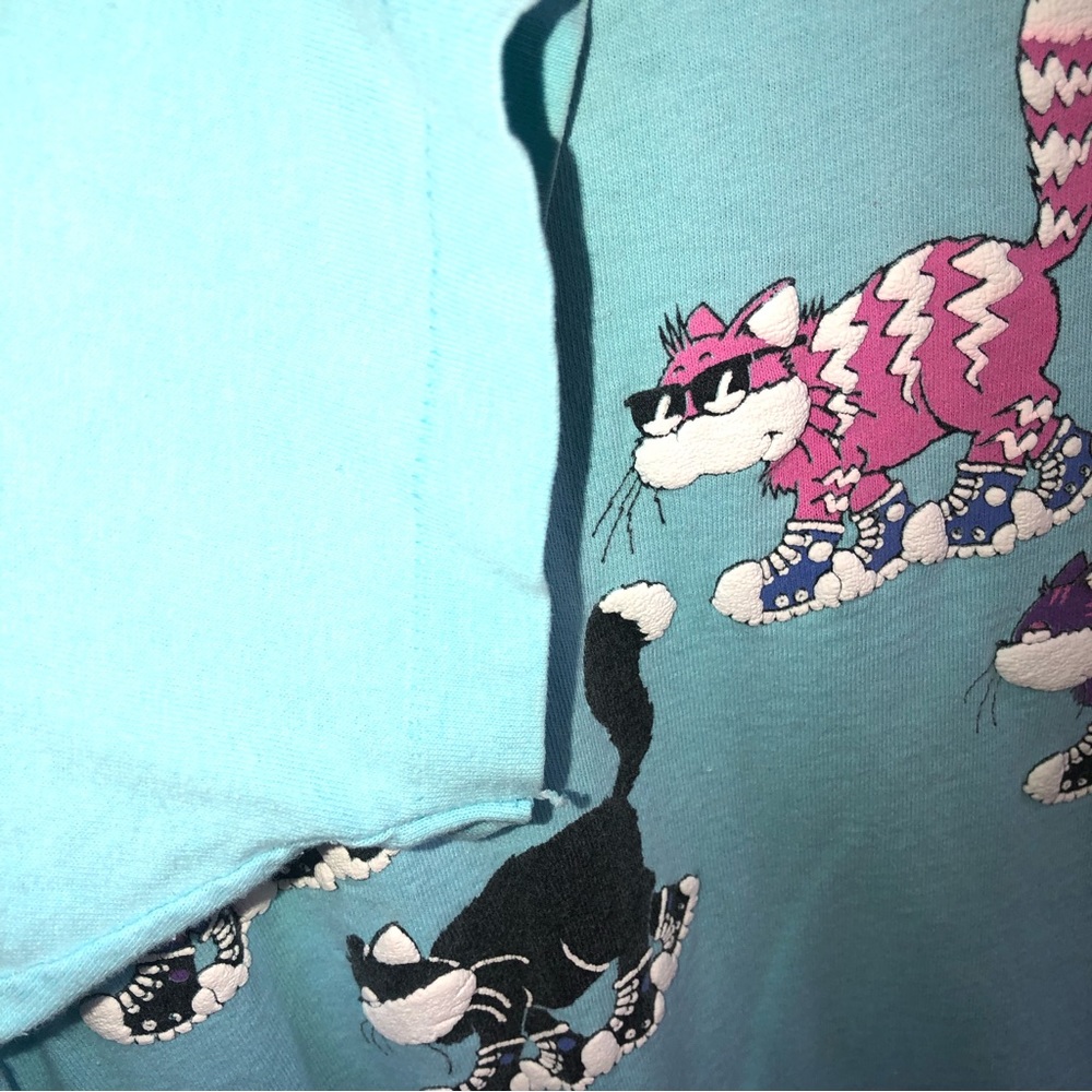 1990 cat wrap around t-shirt - Picture 4 of 7